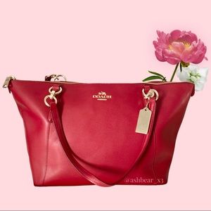 Coach Crossgrain Red Leather Bag